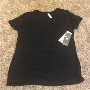 Glyder Balance Tee in black